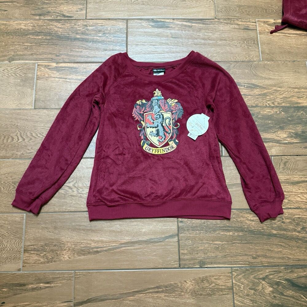 Harry Potter Gryffindor Junior's Pajama Set Fleece Fall Winter PJs Size Med NWT - Picture 3 of 10